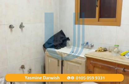 Office Space - Studio - 1 Bathroom for rent in Al Nasr St. - El Mansheya El Gedida - Hay Sharq - Alexandria