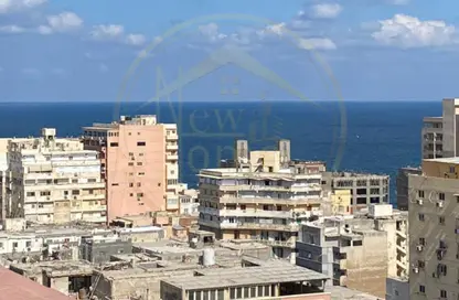 Apartment - 3 Bedrooms - 1 Bathroom for sale in Camp Chezar - Hay Wasat - Alexandria