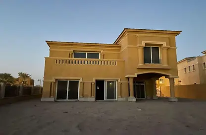 Villa - 4 Bedrooms - 4 Bathrooms for sale in Royal Meadows - Sheikh Zayed Compounds - Sheikh Zayed City - Giza