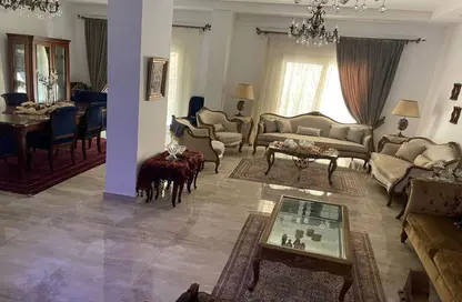 Apartment - 3 Bedrooms - 3 Bathrooms for sale in El Koronfel - The 5th Settlement - New Cairo City - Cairo