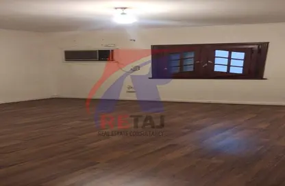 Apartment - 4 Bedrooms - 2 Bathrooms for sale in Trablous St. - 6th Zone - Nasr City - Cairo