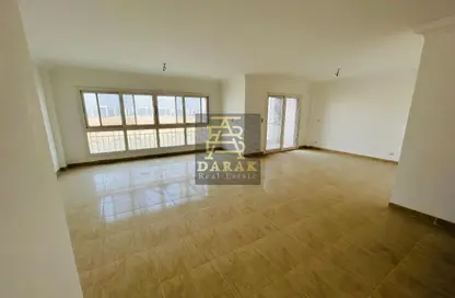 Apartment - 4 Bedrooms - 3 Bathrooms for sale in Madinaty - Cairo