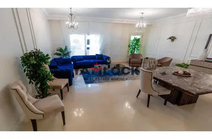 Apartment - 3 Bedrooms - 2 Bathrooms for sale in 90 Avenue - South Investors Area - New Cairo City - Cairo