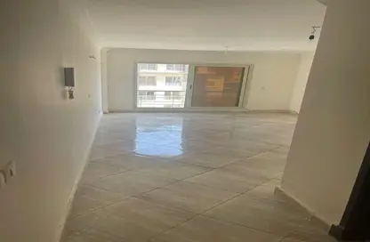 Apartment - 3 Bedrooms - 2 Bathrooms for sale in El Koronfel - The 5th Settlement - New Cairo City - Cairo