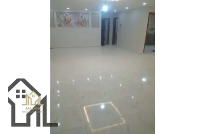 Apartment - 3 Bedrooms - 2 Bathrooms for sale in Gate 1 - Khofo - Hadayek El Ahram - Giza