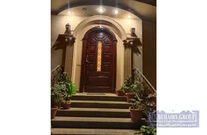 Duplex - 5 Bedrooms - 3 Bathrooms for sale in District 3 - The 5th Settlement - New Cairo City - Cairo