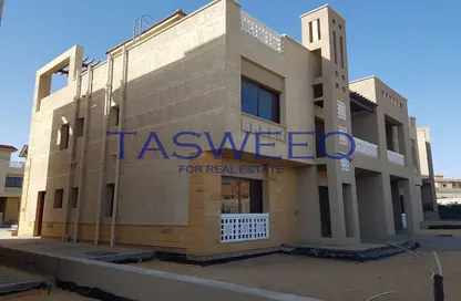 Twin House - 4 Bedrooms - 5 Bathrooms for sale in Green 5 - 6 October Compounds - 6 October City - Giza