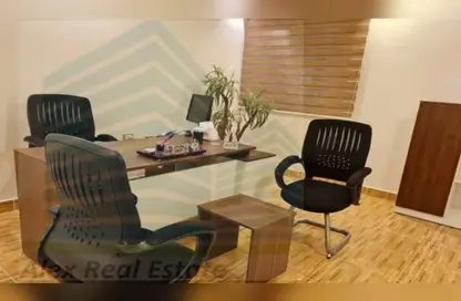 Office Space - Studio - 1 Bathroom for rent in Garden City Smouha St. - Smouha - Hay Sharq - Alexandria