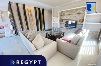 Penthouse - 2 Bedrooms - 2 Bathrooms for rent in Degla Square - Degla - Hay El Maadi - Cairo