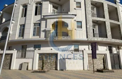 Apartment - 3 Bedrooms - 3 Bathrooms for sale in Beram Al Tunsi St. - Al Narges 1 - Al Narges - New Cairo City - Cairo