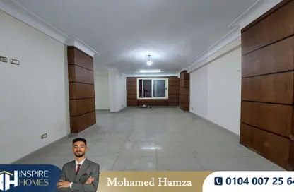 Office Space - Studio - 1 Bathroom for rent in Kafr Abdo - Roushdy - Hay Sharq - Alexandria