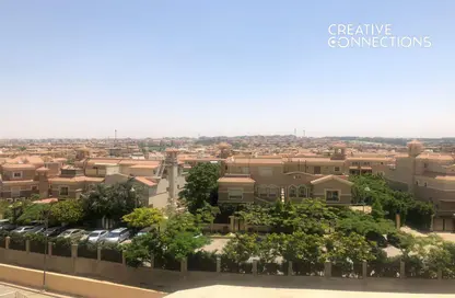 Apartment - 2 Bedrooms - 2 Bathrooms for sale in Pearl Des Rois - 5th Settlement Compounds - The 5th Settlement - New Cairo City - Cairo