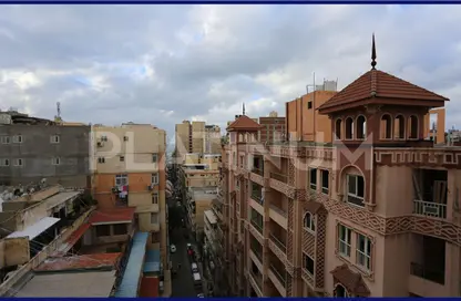 Apartment - 3 Bedrooms - 3 Bathrooms for rent in Mostafa Fahmy St. - Glim - Hay Sharq - Alexandria