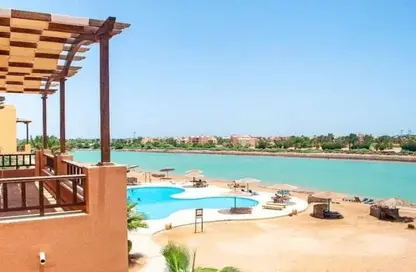 Chalet - 2 Bedrooms - 3 Bathrooms for sale in Shedwan Resort - Al Gouna - Hurghada - Red Sea