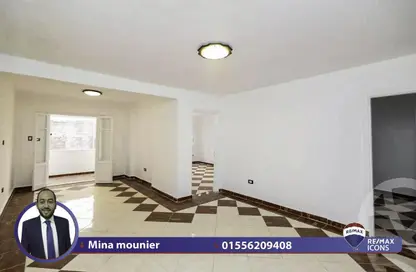 Apartment - 2 Bedrooms - 1 Bathroom for rent in Mohammad Ngeeb Street - Sidi Beshr - Hay Awal El Montazah - Alexandria