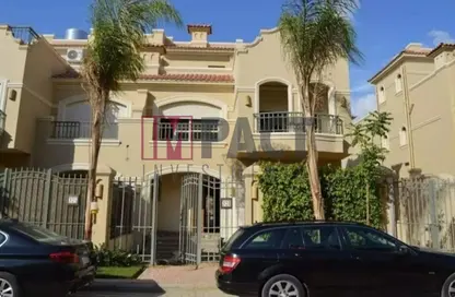 Villa - 4 Bedrooms - 3 Bathrooms for sale in American University Housing District - 5th Settlement Compounds - The 5th Settlement - New Cairo City - Cairo