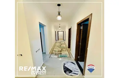 Apartment - 3 Bedrooms - 3 Bathrooms for rent in The Courtyards - Sheikh Zayed Compounds - Sheikh Zayed City - Giza