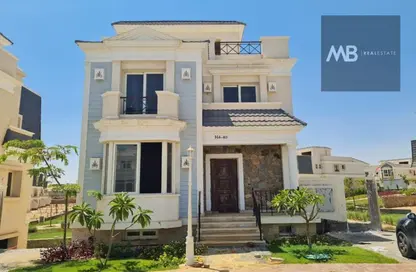 Townhouse - 5 Bedrooms - 5 Bathrooms for sale in Kingsway - Boulevard Road - Green Belt - 6 October City - Giza