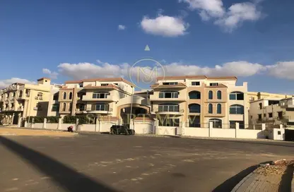 Apartment - 2 Bedrooms - 2 Bathrooms for sale in West Golf - El Katameya Compounds - El Katameya - New Cairo City - Cairo