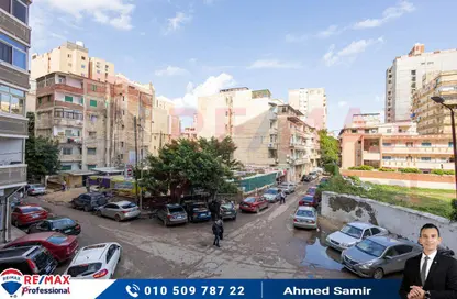 Apartment - 3 Bedrooms - 3 Bathrooms for sale in Mostafa Abou Heif St. - Saba Basha - Hay Sharq - Alexandria