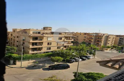 Apartment - 2 Bedrooms - 1 Bathroom for sale in Beverly Hills Road - 17th District - Sheikh Zayed City - Giza