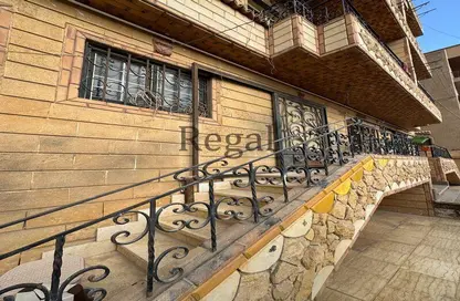 Apartment - 3 Bedrooms - 2 Bathrooms for rent in Central St. - 1st District - 6 October City - Giza