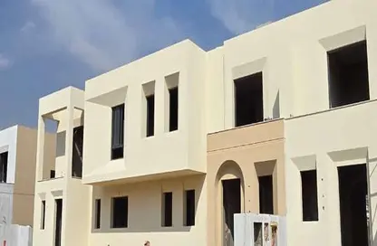 Townhouse - 3 Bedrooms - 4 Bathrooms for sale in Vye Sodic - New Zayed City - Sheikh Zayed City - Giza