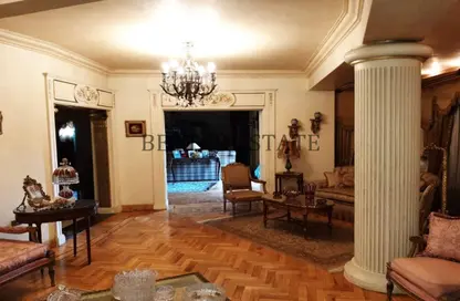 Apartment - 5 Bedrooms - 4 Bathrooms for sale in Heliopolis - Masr El Gedida - Cairo