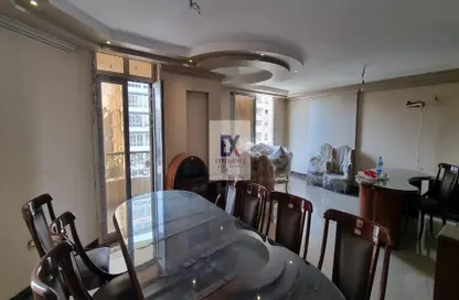 Apartment - 3 Bedrooms - 3 Bathrooms for sale in Al Horeya St. - Almazah - Heliopolis - Masr El Gedida - Cairo