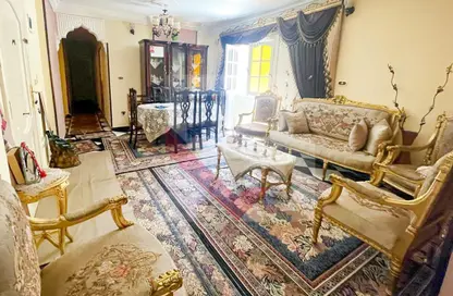 Apartment - 2 Bedrooms - 1 Bathroom for sale in Sidi Beshr Mosque St. - Sidi Beshr - Hay Awal El Montazah - Alexandria