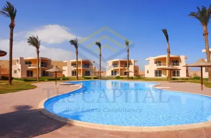 Chalet - 2 Bedrooms - 2 Bathrooms for sale in Bella Romance - Romance - Al Ain Al Sokhna - Suez