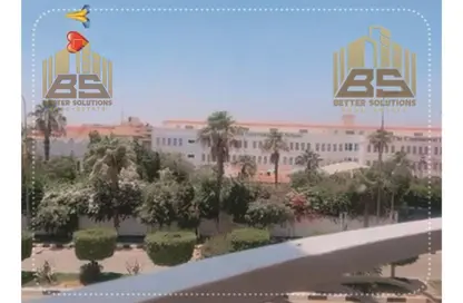 Roof - 2 Bedrooms - 1 Bathroom for sale in Al Mosheer Ahmed Ismail St.   El Obour Road - 7th District - Obour City - Qalyubia