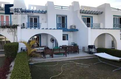 Chalet - 2 Bedrooms - 2 Bathrooms for sale in Mountain View - Ras Al Hekma - North Coast