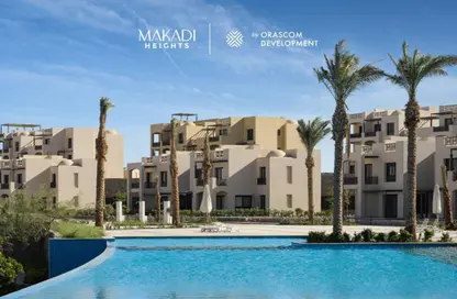 Chalet - 2 Bedrooms - 3 Bathrooms for sale in Makadi Orascom Resort - Makadi - Hurghada - Red Sea