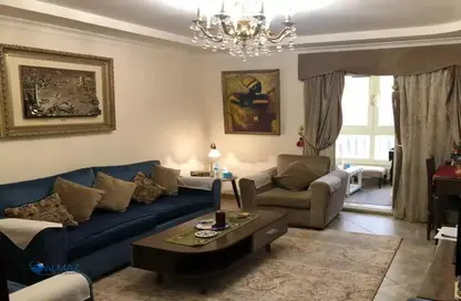 Apartment - 3 Bedrooms - 2 Bathrooms for sale in Mostafa Al Nahas St. - 6th Zone - Nasr City - Cairo