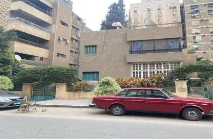 Whole Building - Studio - 4 Bathrooms for sale in Lebanon St. - Mohandessin - Giza