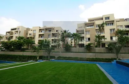 Apartment - 2 Bedrooms - 2 Bathrooms for sale in Swan Lake Residence - 5th Settlement Compounds - The 5th Settlement - New Cairo City - Cairo