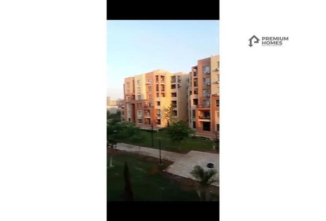 Apartment - 2 Bedrooms - 2 Bathrooms for sale in Madinaty - Cairo