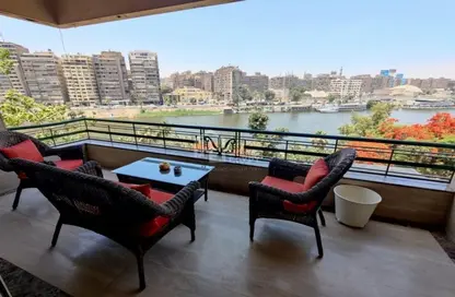 Apartment - 4 Bedrooms - 3 Bathrooms for rent in Al Gabalaya St. - Zamalek - Cairo