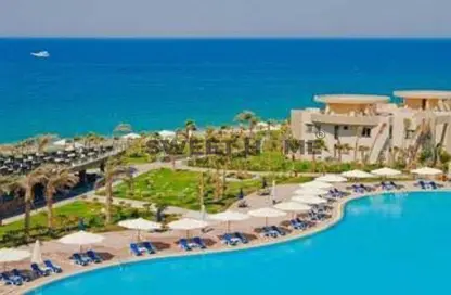 Chalet - 4 Bedrooms - 4 Bathrooms for sale in Ocean Blue - Al Ain Al Sokhna - Suez