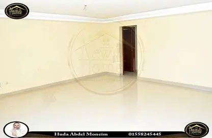 Apartment - 3 Bedrooms - 2 Bathrooms for sale in Smouha - Hay Sharq - Alexandria