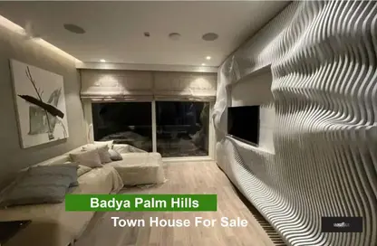 Townhouse - 3 Bedrooms - 3 Bathrooms for sale in Badya Palm Hills - 6 October Compounds - 6 October City - Giza