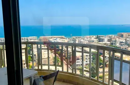 Apartment - 2 Bedrooms - 1 Bathroom for rent in Corniche Al Maamoura - Al Maamoura - Hay Than El Montazah - Alexandria