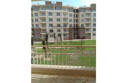 Apartment - 2 Bedrooms - 2 Bathrooms for sale in Madinaty - Cairo