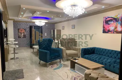 Apartment - 2 Bedrooms - 1 Bathroom for rent in Gameat Al Dewal Al Arabeya St. - Mohandessin - Giza