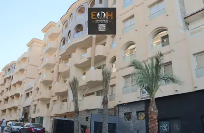 Apartment - 3 Bedrooms - 1 Bathroom for sale in Arabia Area - Hurghada - Red Sea