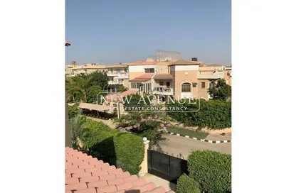 Villa - 3 Bedrooms - 3 Bathrooms for sale in Moon Land - Sheikh Zayed Compounds - Sheikh Zayed City - Giza