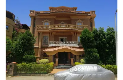 Apartment - 4 Bedrooms - 3 Bathrooms for sale in Area D - Ganoob El Acadimia - New Cairo City - Cairo