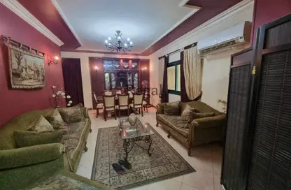 Apartment - 3 Bedrooms - 2 Bathrooms for sale in Masaken Al Mokattam St. - Al Hadaba Al Olya - Mokattam - Cairo