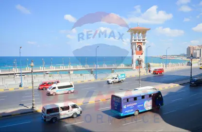 Apartment - 3 Bedrooms - 1 Bathroom for sale in Iskandar Ibrahim St. - Miami - Hay Awal El Montazah - Alexandria